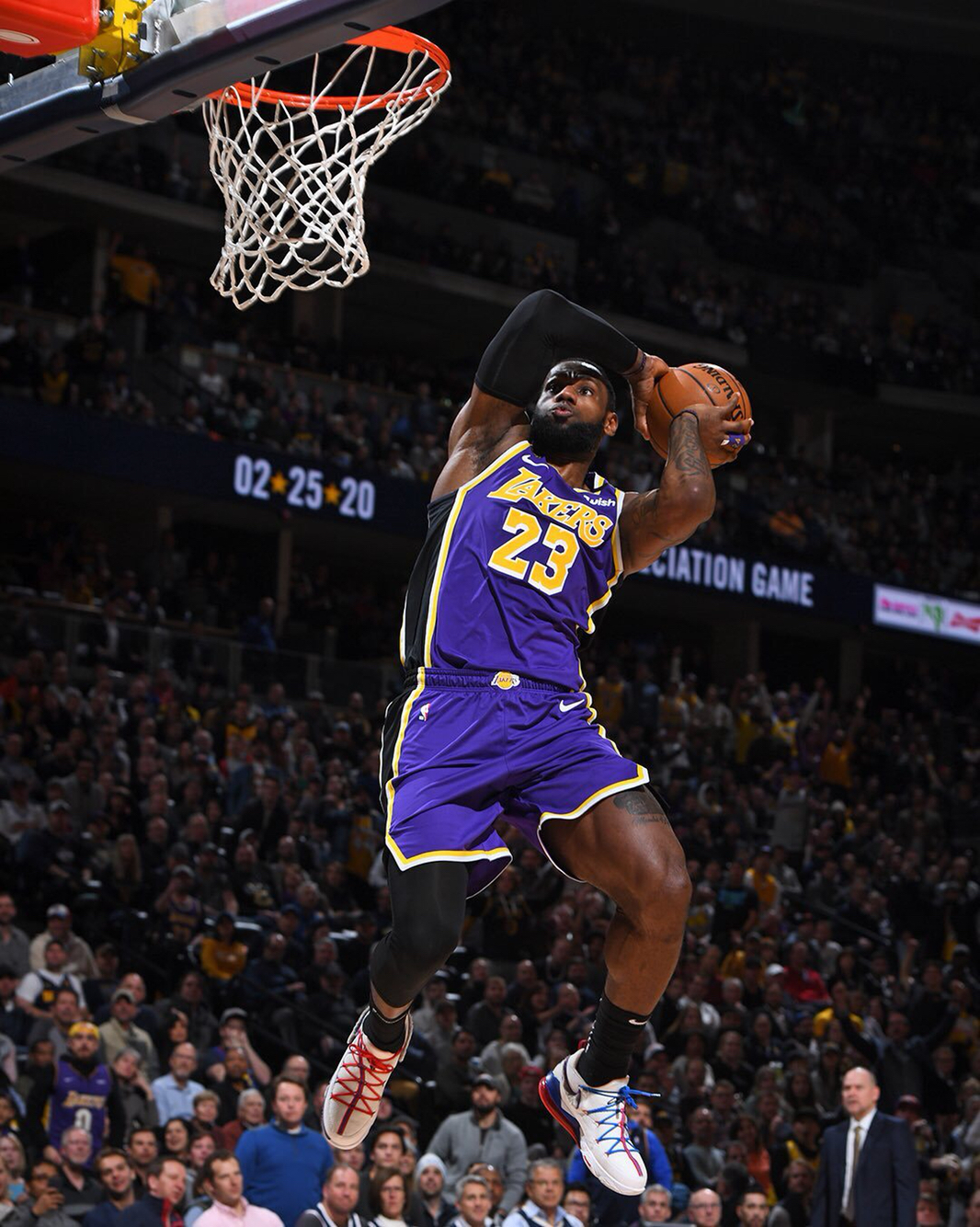 基米希达成欧冠生涯百场里程碑，成拜仁队史第五人